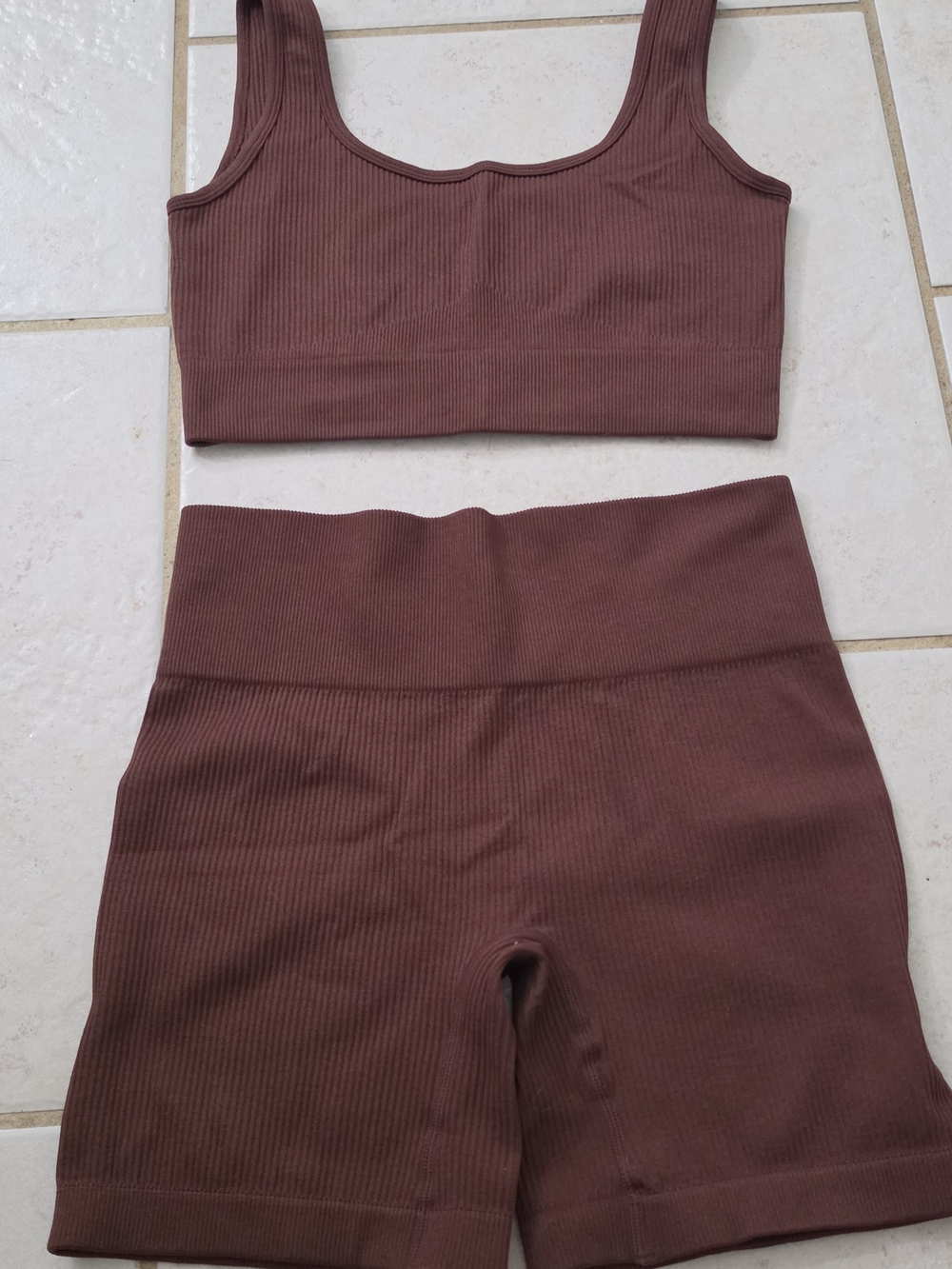 Seamless Ribbed 2-Piece Set | Gym Set – Size M